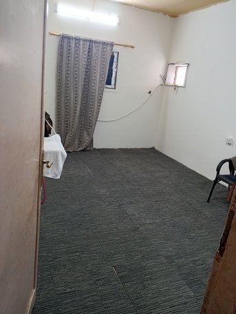 Riyadh, Rooms for Rent, SAR 800/month,  I Am Offering A Big Room For Rent
