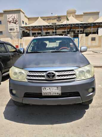 Riyadh, Vehicles, Cars & Trucks , SAR 36500,  Toyota Fortuner TRD,  2010,  Automatic,  400000 KM,  Toyota Fortuner 4x4 Drive