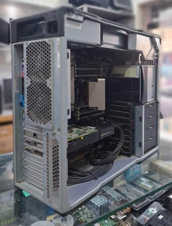 Isa Town, Computers, BHD 153,  HP Workstation Xeon 2 Processor 32 Core