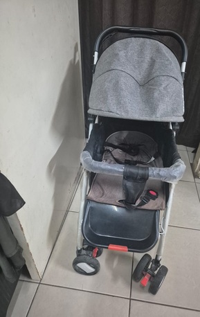Riyadh, Baby & Kid Stuff, SAR 450,  Baby Plus Premium Baby Stroller &ndash; Like New &ndash; Reversible Handle &ndash; 3 Recline Positions &ndash; Riy