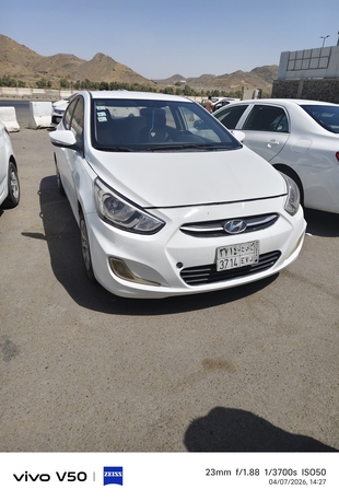 Jeddah, Vehicles, Cars & Trucks , SAR 20000,  Hyundai Accent,  2017,  Automatic,  253530 KM,  Emergency Sale