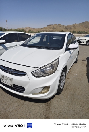 Jeddah, Vehicles, Cars & Trucks , SAR 20000,  Hyundai Accent,  2017,  Automatic,  253530 KM,  Emergency Sale