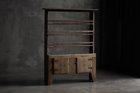 New York, Business, Wabi Sabi Inspired Wooden Aesthetics