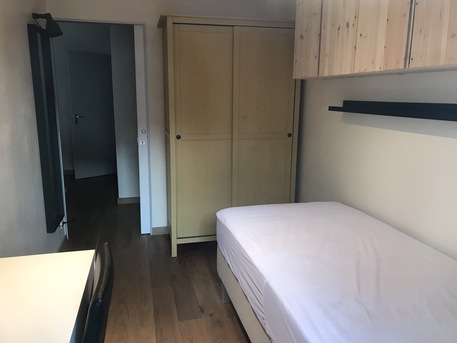 Brussels, Rooms for Rent, EUR 430/month,  EUR 430 / Month (10 Min Walks To SCHUMAN / CEE) - Chambre &Agrave; Proximit&eacute; De Schuman