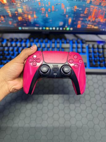 Manama, Video Games, BHD 20,  Sony PS5 DualSense Wireless Controller &ndash; Cosmic Red Original Sony Controlle 100% Wor