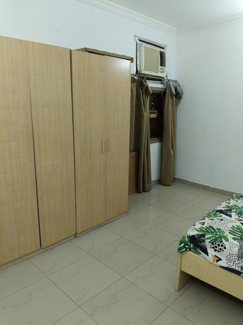 Ras Rumman, Rooms for Rent, BHD 120/month,  Furnished,  Room For Rent In 2bhk Flat Only For Kerelite