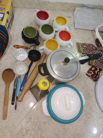 Khobar, Household Items, SAR 90,  Kitchen Crockery Items Including Cocker For Sale On Cheap Price