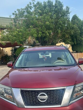 Dammam, Vehicles, Cars & Trucks , SAR 42000,  Nissan Pathfinder,  2015,  Automatic,  168000 KM,