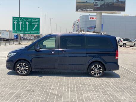 Manama, Vehicles, Cars & Trucks , BHD 8250,  MERCEDES V250,  2017,  Automatic,  163800 KM,  Mercedes Benz V-250  (Blue)