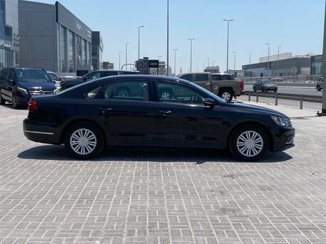 Manama, Vehicles, Cars & Trucks , BHD 3200,  Volkswagen Passat,  2018,  Automatic,  93600 KM,    (Black)