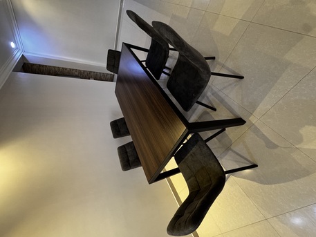 Riyadh, Furniture, SAR 1200,  Dining Table With 6 Chairs (homebox)