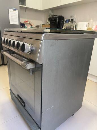 Riyadh, Appliances, SAR 800,  Tecnogas Stove, Cooking Oven, Cooking Range