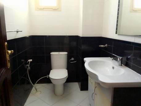Mahooz, Villas, BHD 1300,  5 Bedroom Semi-furnished Villa For Rent