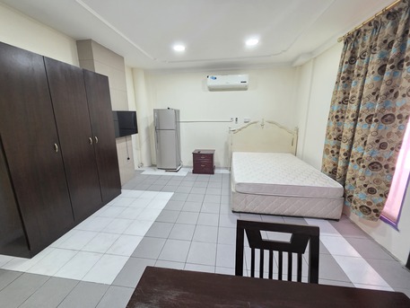 Juffair, Apartments, Flats, Houses & Villas, BHD 185/month,  Furnished,  Studio,  Studio Flat With Gas Connection | Free Wifi | Closed Kitchen | Near Juffair Mall