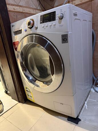 Riyadh, Household Items, SAR 650,  LG Washing Machine
