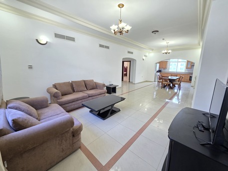 Juffair, Apartments, Flats, Houses & Villas, BHD 380/month,  Furnished,  3 BR,  One Month Free !!! Spacious 3 Bhk | Free Wifi | Family Building | Near Juffair Mall