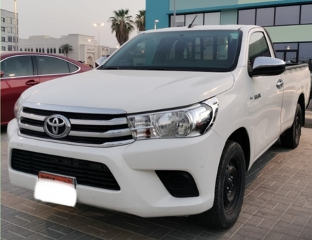 Salmaniya, Vehicles, Cars & Trucks , Toyota Hilux,  2020,  Manual,  200000 KM,    ( Single Cabin Pic Up )
