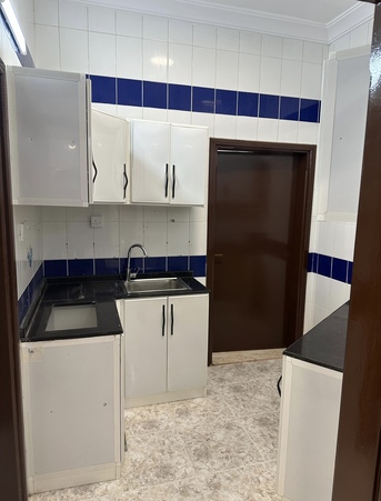Al Baghdadyiah Al Gharbyia, Apartments, Flats, Houses & Villas, SAR 2000/month,  1 BR,  1 Bedroom + Big Hall For Rent In A Villa(Separate Entrance) Unfurnished.