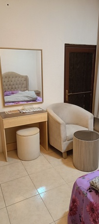 Khobar, Furniture, Sell Furniture And AC