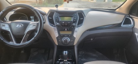 Dhahran, Vehicles, Cars & Trucks , SAR 34000,  Hyundai Santafe,  2014,  Automatic,  415000 KM,