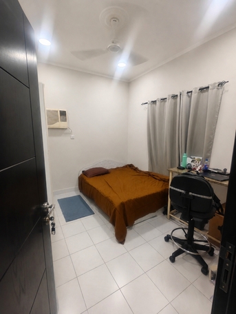 Manama, Rooms for Rent, BHD 100/month,  Furnished,  Fully Furnished Seperate Room For Rent In A Two Bedroom Hall Flat, At Segayya.