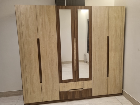 Riyadh, Furniture, SAR 1750,  Bedroom Set (Kingsize Bed Wit 9 Inches Mattress,6 Doors Wardrobe, Dressing Table)