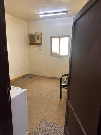 Hara, Rooms for Rent, Bachelor Room Available
