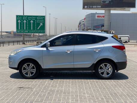 Manama, Vehicles, Cars & Trucks , BHD 2400,  Hyundai Tucson,  2011,  Automatic,  186900 KM,    (Blue)