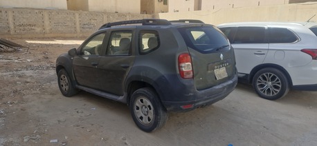 Dammam, Vehicles, Cars & Trucks , SAR 11000,  Renault Duster,  2015,  Automatic,  277000 KM,    Model  For Sell