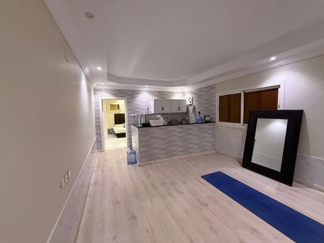Jeddah, Apartments, Flats, Houses & Villas, SAR 20000/year,  Small 1bhk With Kitchenette For Couple