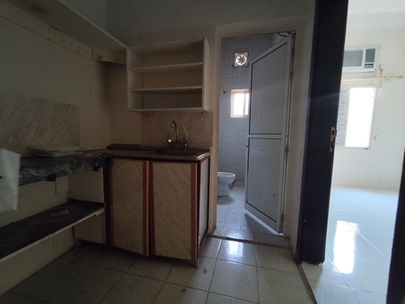 Manama, Apartments, Flats, Houses & Villas, BHD 75/year,  1 BR,  Sagaya:- Studio Flat Available On Rent..