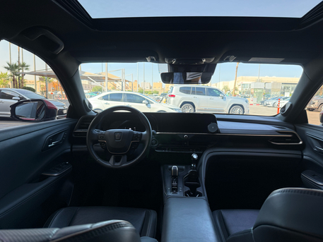 Riyadh, Vehicles, Cars & Trucks , SAR 125000,  Toyota Crown,  2023,  Automatic,  18000 KM,