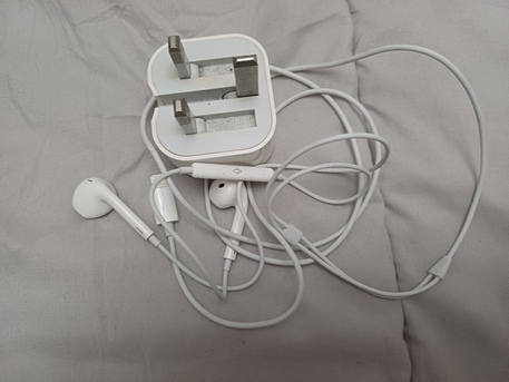 Manama, Mobile Phones, BHD 10,  Accessories For Iphone