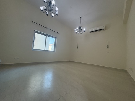Mahooz, Apartments, Flats, Houses & Villas, BHD 280/year,  Amazing Semi Furnished 2 Bedroom Flat Available In Mahooz