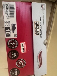 Riyadh, Sporting Goods, SAR 200,  Safety Shoes Brand Skechers