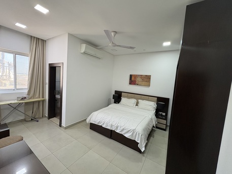 Mahooz, Apartments, Flats, Houses & Villas, BHD 350/year,  2 BR,  Amazing Fully Furnished 2 Bedroom Flat Available In Mahooz