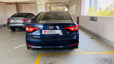 Muharraq, Vehicles, Cars & Trucks , BHD 2000,  Hyundai Sonata,  2016,  Automatic,  248000 KM,    Full Option