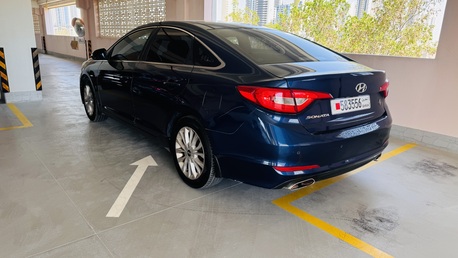 Muharraq, Vehicles, Cars & Trucks , BHD 2000,  Hyundai Sonata,  2016,  Automatic,  248000 KM,    Full Option