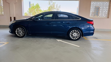 Muharraq, Vehicles, Cars & Trucks , BHD 2000,  Hyundai Sonata,  2016,  Automatic,  248000 KM,    Full Option