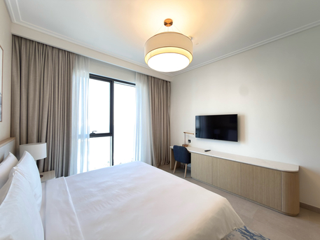 Manama, Real Estate For Sale, 1 BR,  Luxury 1BR | High Floor | Water View | Beach Access | Fully Furnished
