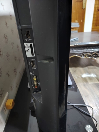 Jubail, Appliances, SAR 500,  42" Panasonic LED For Sale