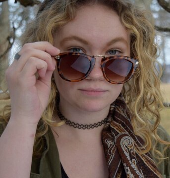 New York, Health, Discover Luxury: Oliver Peoples Sunglasses In Scarsdale!