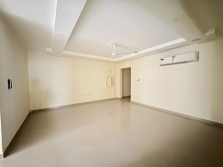 Adliya, Apartments, Flats, Houses & Villas, BHD 220/month,  2 BR,  Semi Furnished 2 Bedroom Flat In Adliya