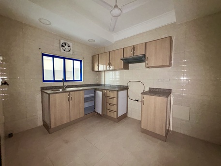 Adliya, Apartments, Flats, Houses & Villas, BHD 220/month,  2 BR,  Semi Furnished 2 Bedroom Flat In Adliya