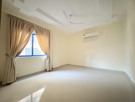 Adliya, Apartments, Flats, Houses & Villas, BHD 220/month,  2 BR,  Semi Furnished 2 Bedroom Flat In Adliya