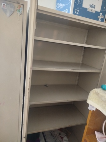 Ras Rumman, Furniture, BHD 1,  Urgent For Sale