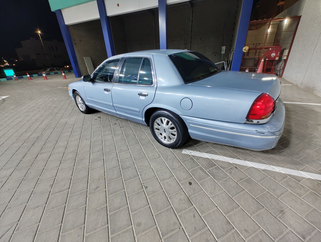 Jeddah, Vehicles, Cars & Trucks , SAR 13500,  Ford Crown Victoria,  2003,  Automatic,  401700 KM,     &ndash; Excellent Condition