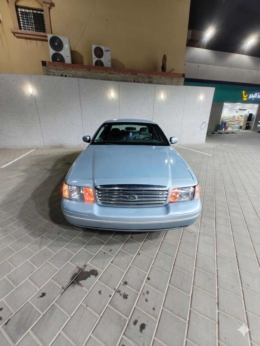 Jeddah, Vehicles, Cars & Trucks , SAR 13500,  Ford Crown Victoria,  2003,  Automatic,  401700 KM,     &ndash; Excellent Condition