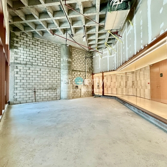 Kuwait City, Shops, KWD 1200,  Spacious Shop For Rent In Hawally