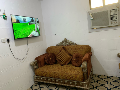 Riyadh, Electronics, SAR 400,  LED TV Screen